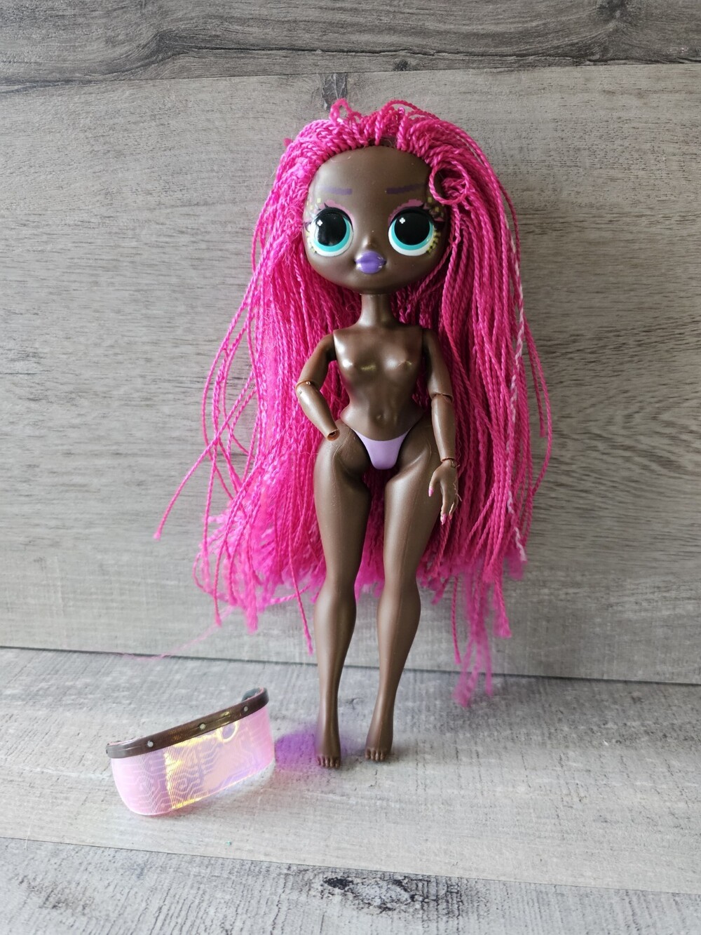 LOL Surprise OMG Dance Dance Virtuelle Fashion Doll Pink Hair Braids